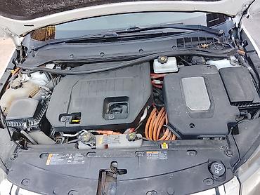 Chevrolet: Chevrolet Volt: 2012 г., Вариатор, Гибрид, Хэтчбэк — 11