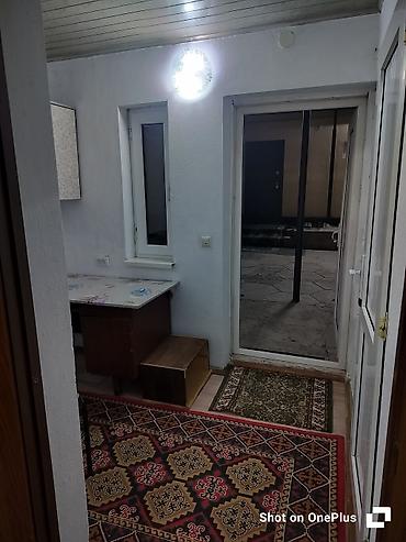 Үйлөрдү ижарага берүү: 30 м², 2 бөлмө, Ак-Өргө ж/м, Жаныбарлары жок — 2