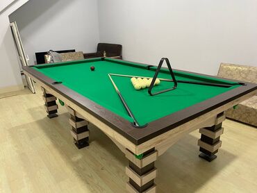 Bilyard masaları: - Rus bilyardı klassik stol. - Üzəri Mərmərdən dir. - Möhkəm — 4