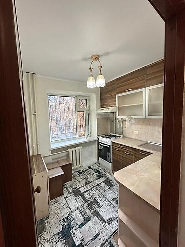 Продажа квартир: 2 комнаты, 42 м² — 2