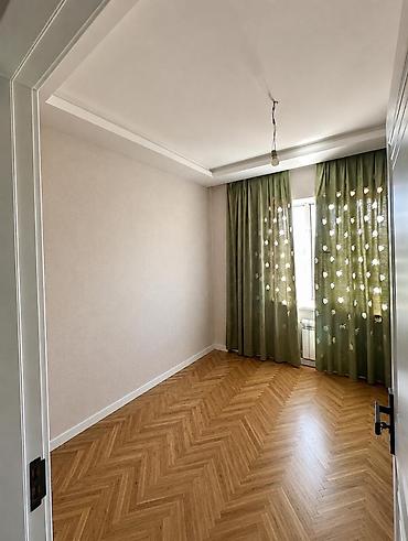 binə əmlak: Bakı, Bakıxanov qəs., 4 otaqlı, Köhnə tikili, 75 kv. m — 7