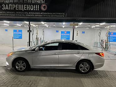 hyundai sonata 2012: Hyundai Sonata: 2012 г., 2 л, Автомат, Газ, Седан — 5