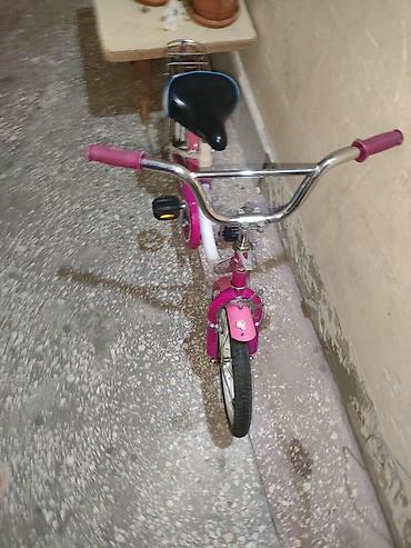 velasupet: Uşaq velosipedi – 16" təkərli, qızlar üçün dizayn. Xüsusiyyətlər: - — 8