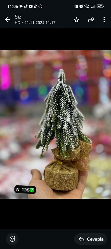 Yeni il oyuncaqları və bəzəkləri: Yeni il bəzək dəsti – işıqlı şüşə oyuncaqlar və parıltılı aksessuarlar — 15