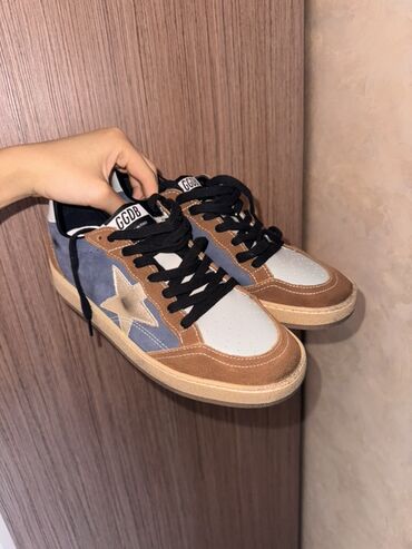гуччи кеды оригинал: Кроссовкалар, 38.5, 39, Golden Goose, Жаңы, Өзү алып кетүү, Акылуу жеткирүү