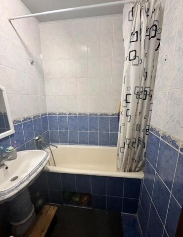 Продажа домов: 3 комнаты, 63 м², 105 серия, 4 этаж