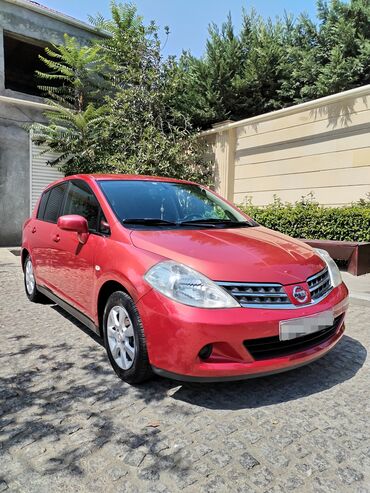 nissan tiida qiyməti: Nissan Tiida: 1.5 л | 2011 г. Хэтчбэк