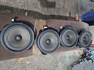 akustična gitara sa zvučnikom: ZVUČNICI ZA AUDI A4 — 1