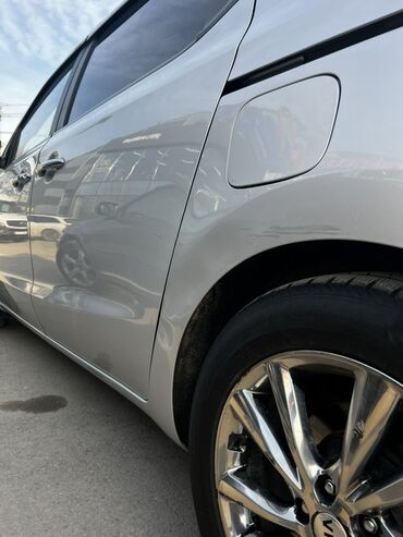 Kia: Kia Carnival: 2018 г., 2.2 л, Автомат, Дизель, Минивэн — 9