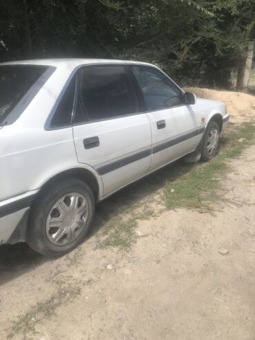 mazda demi: Mazda 626: 1988 г., 2 л, Механика, Бензин