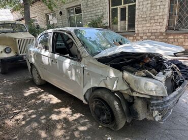 tayota runx: Ravon Nexia R3
Битый, не на ходу, салона нет, документы в порядке
