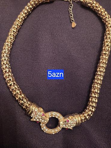 Bijuteriya: Qızılı rəngdə bəzəkli boyunbağı - Material: metal ərintisi, parlaq — 1