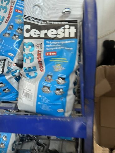 кафелний клей: Клей для плитки Ceresit СЕ 33 Comfort предназначен для укладки
