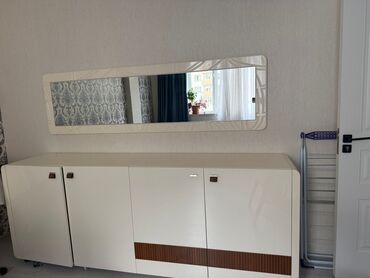 Sifarişlə çarpayılar: İşlənmiş, Güzgülü