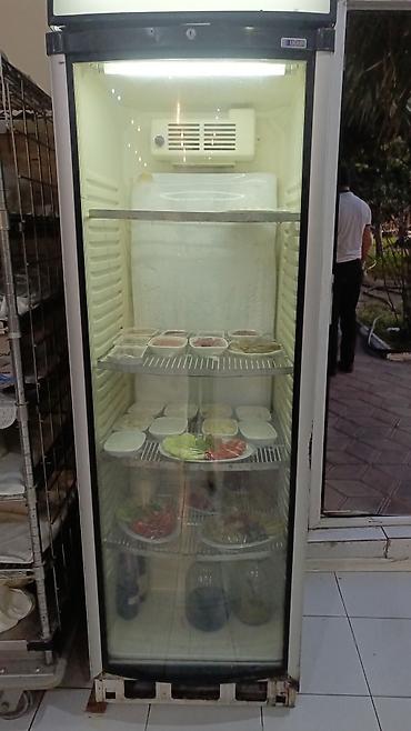 hoffmann sg 400dls: Vitrin tipli kommersiya soyuducusu – UĞUR brendi - Şüşə qapılı, içi — 2
