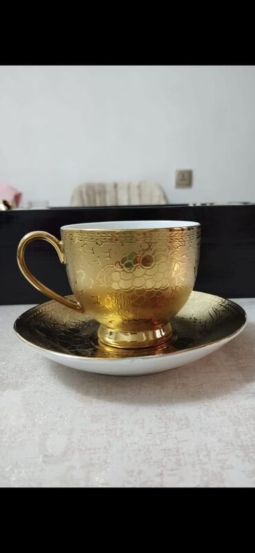 çay desti: Çay dəsti, rəng - Qızılı