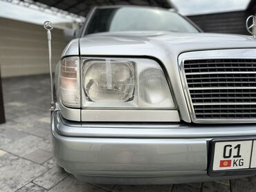 дмрв на мерс: Mercedes-Benz E 220: 1995 г., 2.2 л, Автомат, Бензин, Седан
