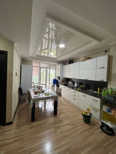 купить квартиру в бишкеке элитка: 3 комнаты, 95 м², Элитка, 3 этаж, Евроремонт