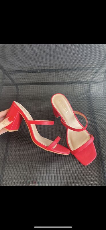 jaknica m: Fashion slippers, 38