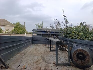 Yük maşınları: Yük maşını – klassik ZIL tipli, arxa bortlu kuzov Xüsusiyyətlər: - — 2