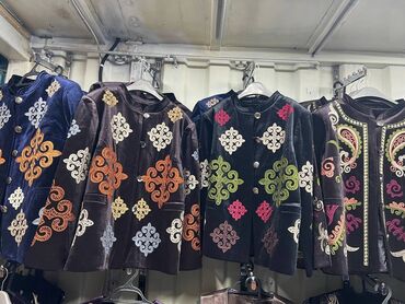 женская рубашка размер м: Бомбер, Осень-весна, 4XL (EU 48), 5XL (EU 50), 6XL (EU 52)