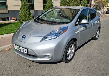 Nissan: Nissan Leaf: 2012 г., 1.7 л, Вариатор, Электромобиль, Универсал