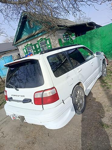 Subaru: Subaru Forester: 2000 г., 2 л, Автомат — 5