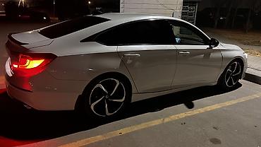 Honda: Honda Accord: 2022 г., 1.5 л, Автомат, Бензин, Седан — 7