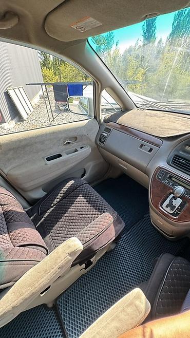 id 4: Honda Odyssey: 2000 г., 2.3 л, Автомат, Бензин, Минивэн — 10