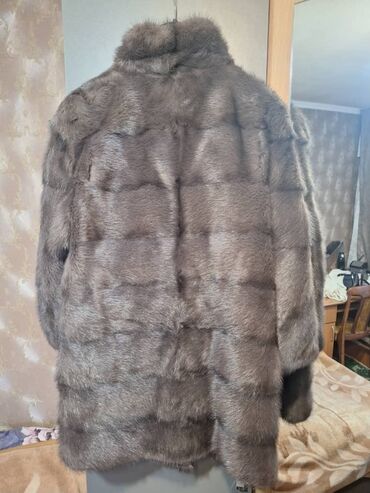 шубу из канадской норки: Продаю шуба норка. размер 48-50. 400$