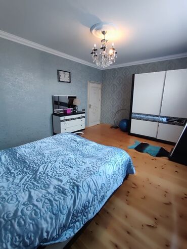 Həyət evləri və villaların satışı: Məhəmmədinin girəcəyində 4 sot torpaqda, sahəsi 160 kv.m olan kürsülü — 18