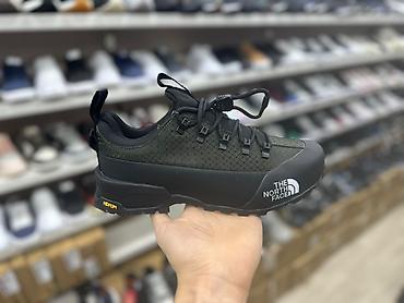 зимная обувь: Кроссовки The North Face (низкий треккинговый силуэт) - Назначение — 6