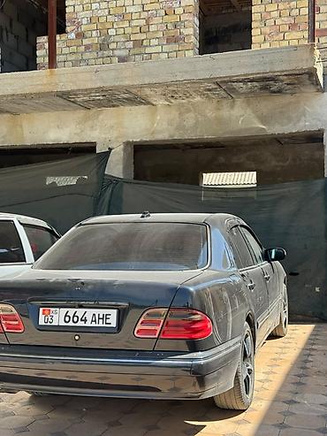 мерседес бенз с: Mercedes-Benz E-Class: 1999 г., 2.8 л, Механика, Бензин, Седан — 5
