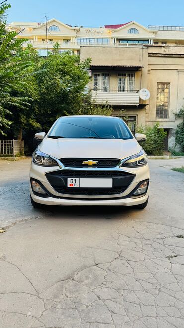 купить авто в бишкеке дешево: Chevrolet Spark: 2019 г., 1 л, Автомат, Бензин, Хэтчбэк