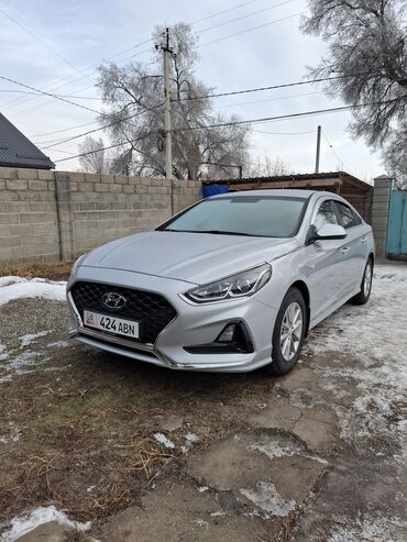 Hyundai: Hyundai Sonata: 2020 г., 2 л, Автомат, Газ, Седан