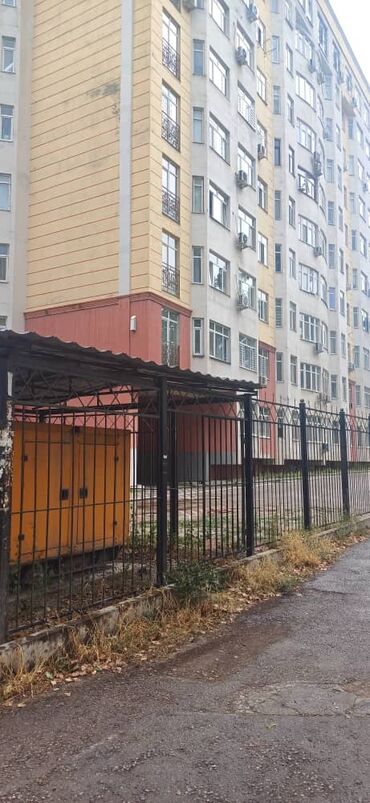 помещения офис: Продаю нежилое помещение,цокальный этаж мкр Асанбай Первая линия,по