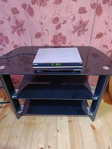 aparat internet pe televizor: TV və audio-video qurğuları dəsti Tərkib: - Newtech rəqəmsal TV — 7