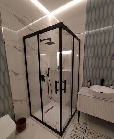 Duş kabinaları, arakəsmələr: Yeni Arakəsmə, Künc üçün, Ünvandan götürmə, Pulsuz çatdırılma — 15
