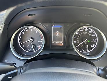 Toyota: Toyota Camry: 2017 г., 2.5 л, Автомат, Бензин, Седан — 9