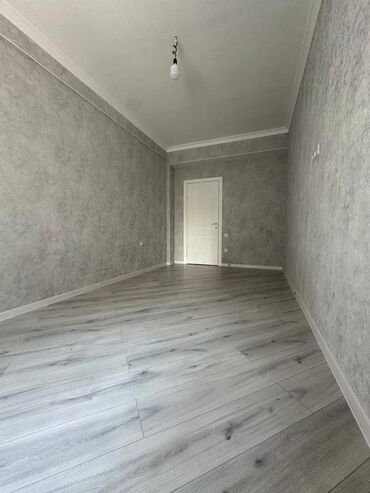дешевые квартиры в оше: 2 комнаты, 53 м², Элитка, 4 этаж, Евроремонт