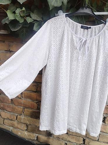 zara majice ženske: Yesta bluza, bela, model sa vezivanjem na dekolteu i sitnom — 4