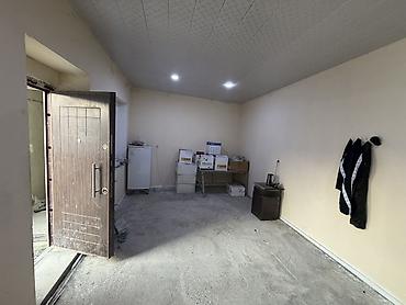 kiraye magar satilir: Salam hovsanda duz beton yolun qiraqi sosial evlerin yani umu sahesi — 9