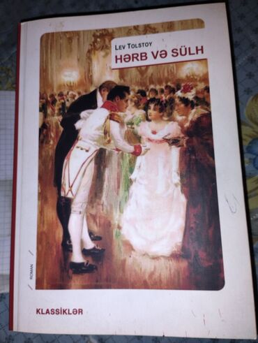 L.Tolstoy'un Rus - Fransız müharibələrindən bəhs edən: • 4 cildlik –