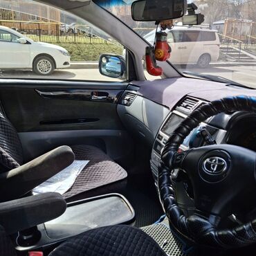 продажа марк 2: Toyota Ipsum: 2002 г., 2.4 л, Автомат, Бензин, Минивэн
