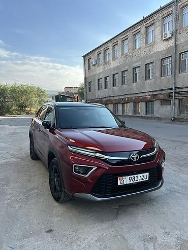круз купить: Toyota Urban Cruiser: 2023 г., 1.5 л, Автомат, Гибрид, Кроссовер — 1