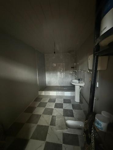 Продажа коттеджей и домов: 6 комнат, 220 м², 6 соток, Бишкек, Ак-Орго ж/м Агентство недвижимости — 7