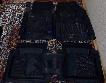 juqut rezin: Avtomobil üçün ayaqaltı, İşlənmiş, Rezin, kia sportage 2011, Ünvandan götürmə — 1