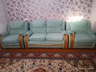 кухонные навесные шкафы: Комплект мягкой мебели, Б/у