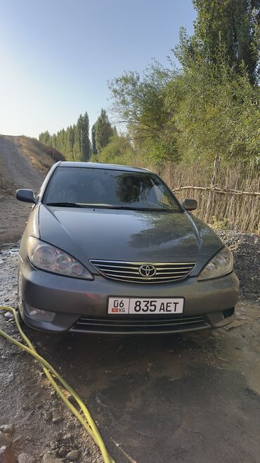 домкраты на авто: Toyota Camry: 2005 г., 2.4 л, Механика, Бензин