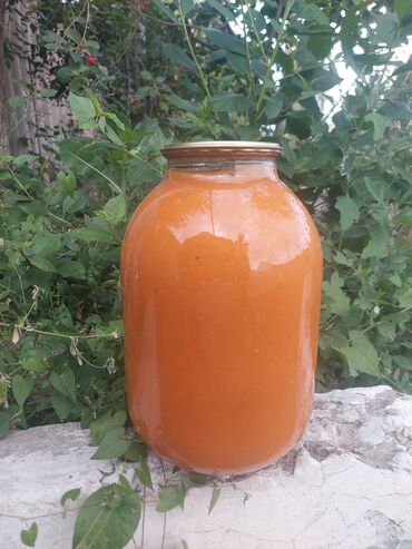 Другие продукты питания: Домашний абрикосовый сок очень густойв трехлитровой банке. Сделан из
